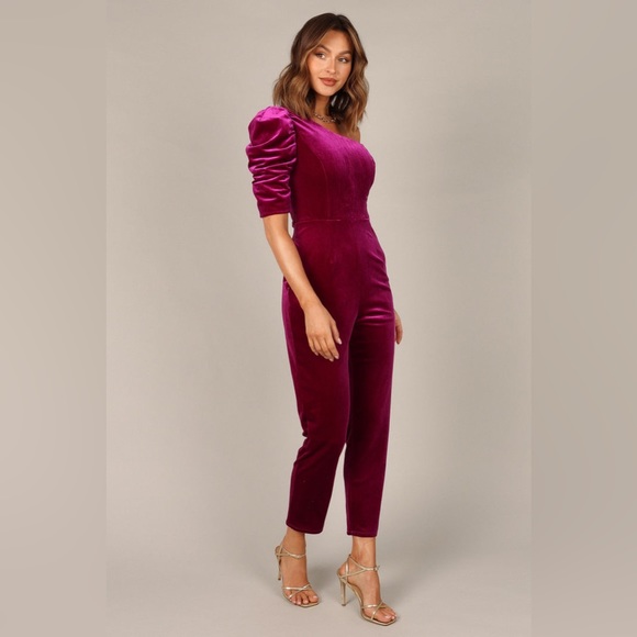 Like New!! Petal&Pup Raspberry One Shoulder Jumpsuit - Picture 4 of 6